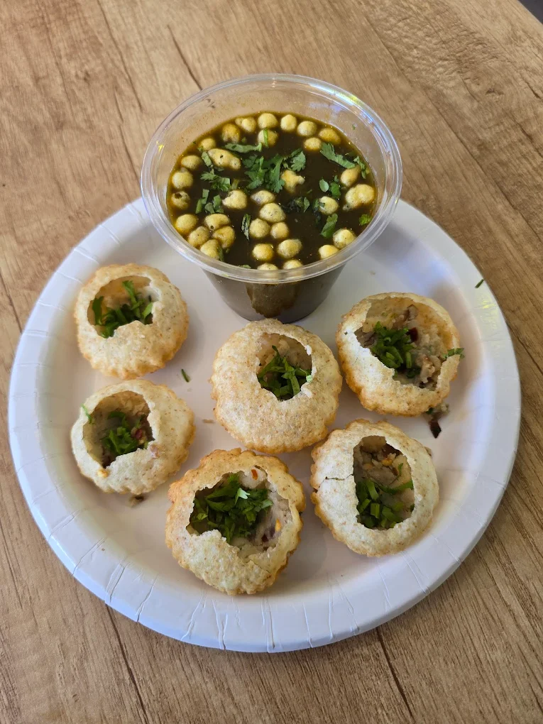 Live Pani Puri, Indian street food at Dilli-6 San Ramon every Friday and Saturday
